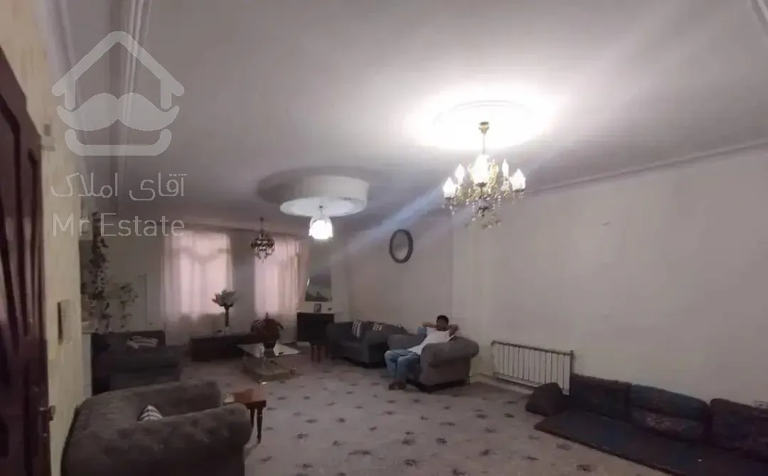 رهن و اجاره آپارتمان ۱۳۱ متری ۳ خواب