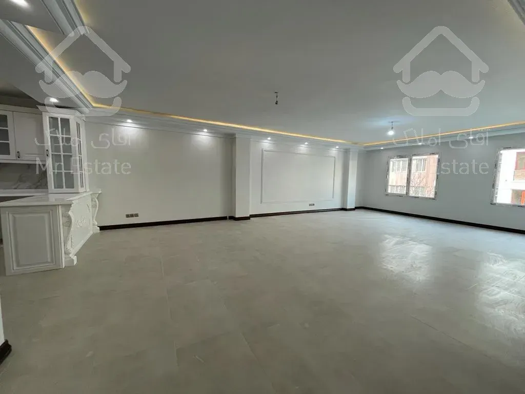 140متر سعادت اباد میدان کاج