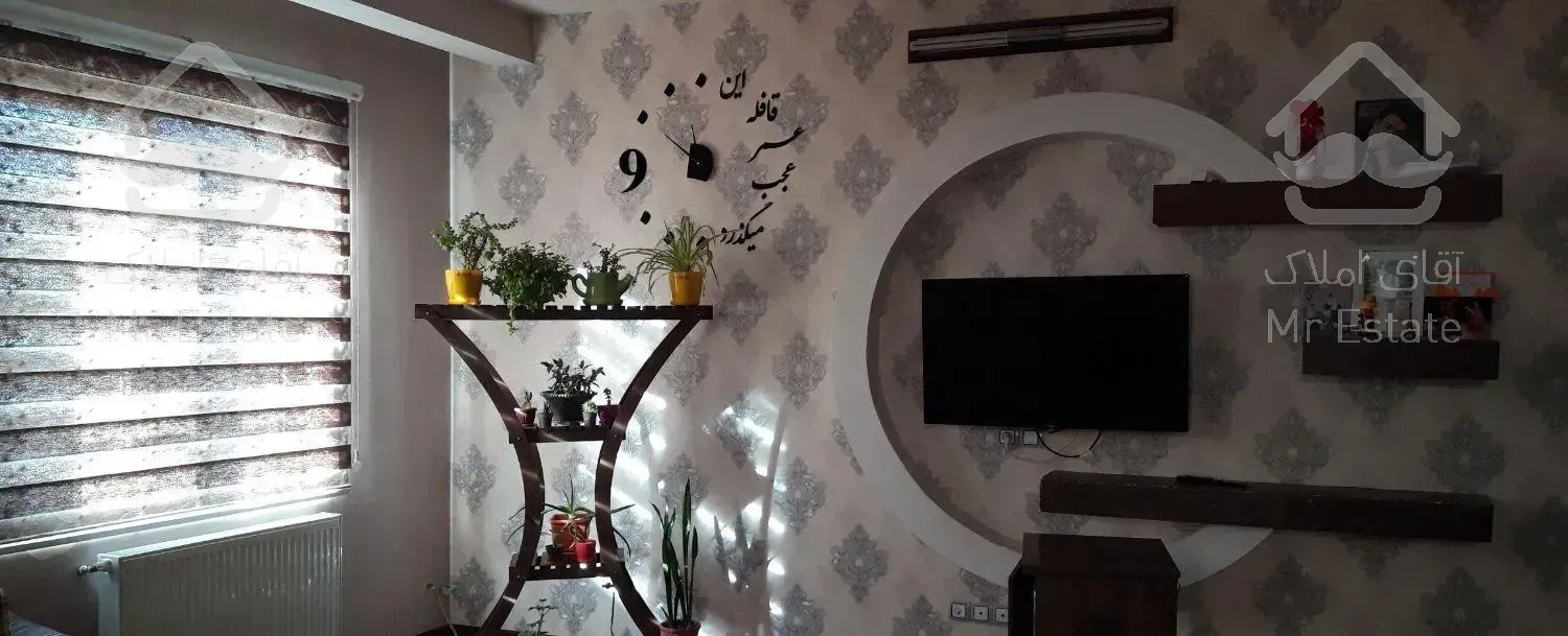 اجاره واحد طبقه اول(بالا ویلایی)