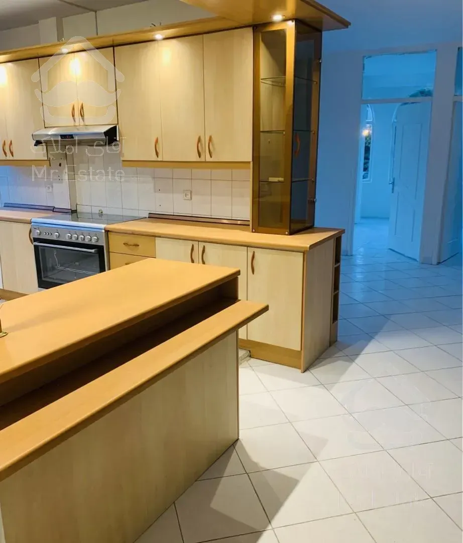 آپارتمان ۱۰۸ متری ۲ خواب + سویئت ۱۶ متری