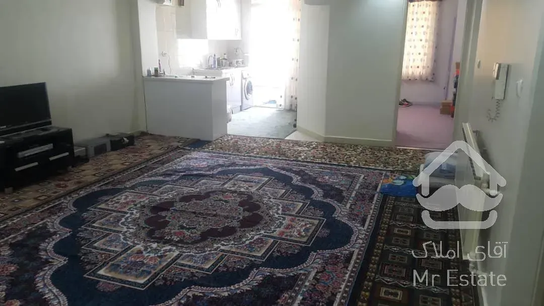 اپارتمان ۷۸متری دو خواب رهن کامل اباذر