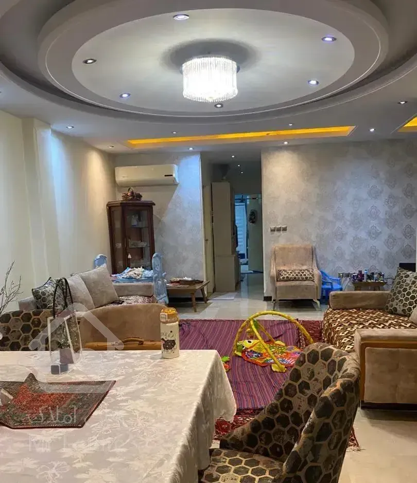 85 متر 9ساله فول امکانات