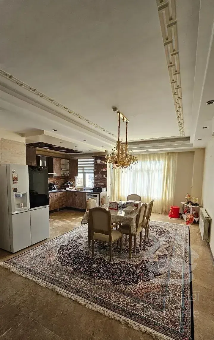 کامرانیه جنوبی ۱۲۲ متر خوش نقشه ۲خواب