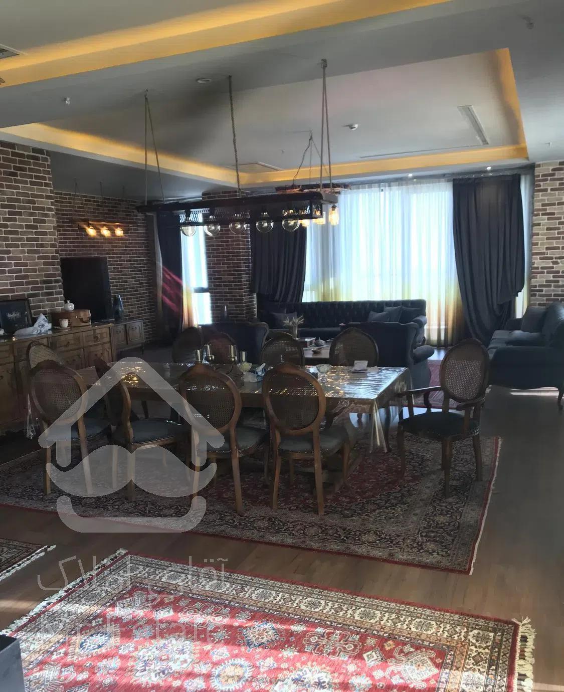 واحد ۲۵۴ متر ۴ خواب پنت هوس ویو ۴ طرفه