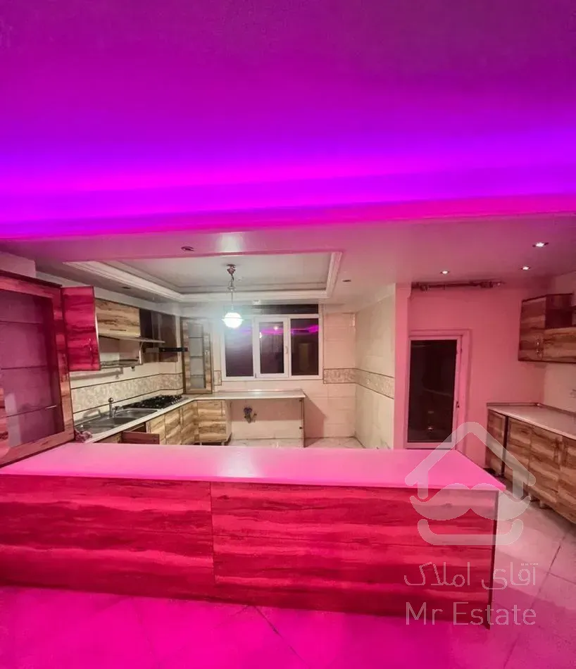 شهرارا ۱۳۰ متر فول امکانات