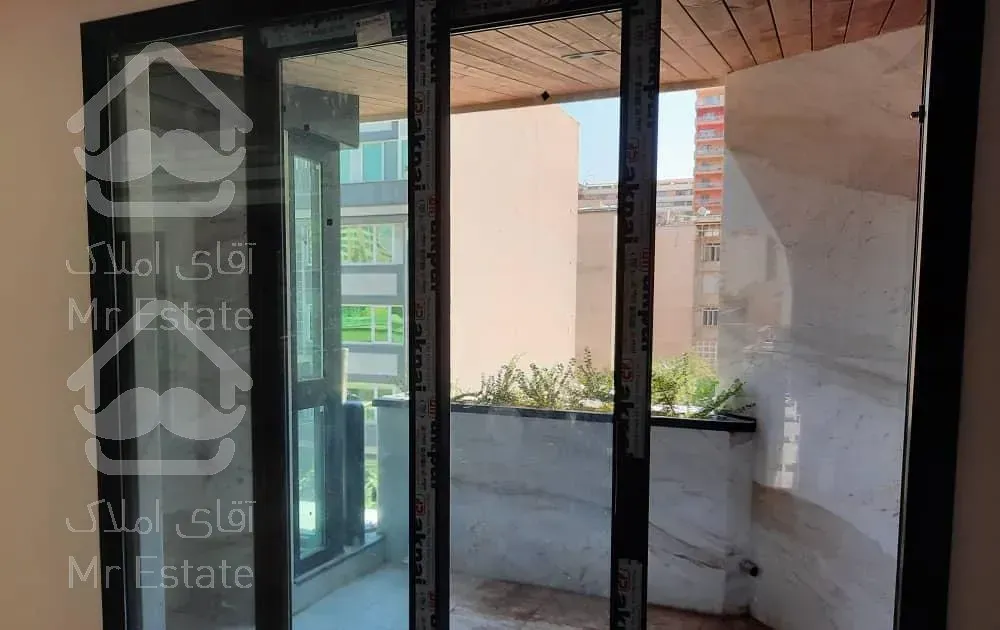 آپارتمان ۲۰۰ متری فول شیخ بهایی شمالی ۳ خواب