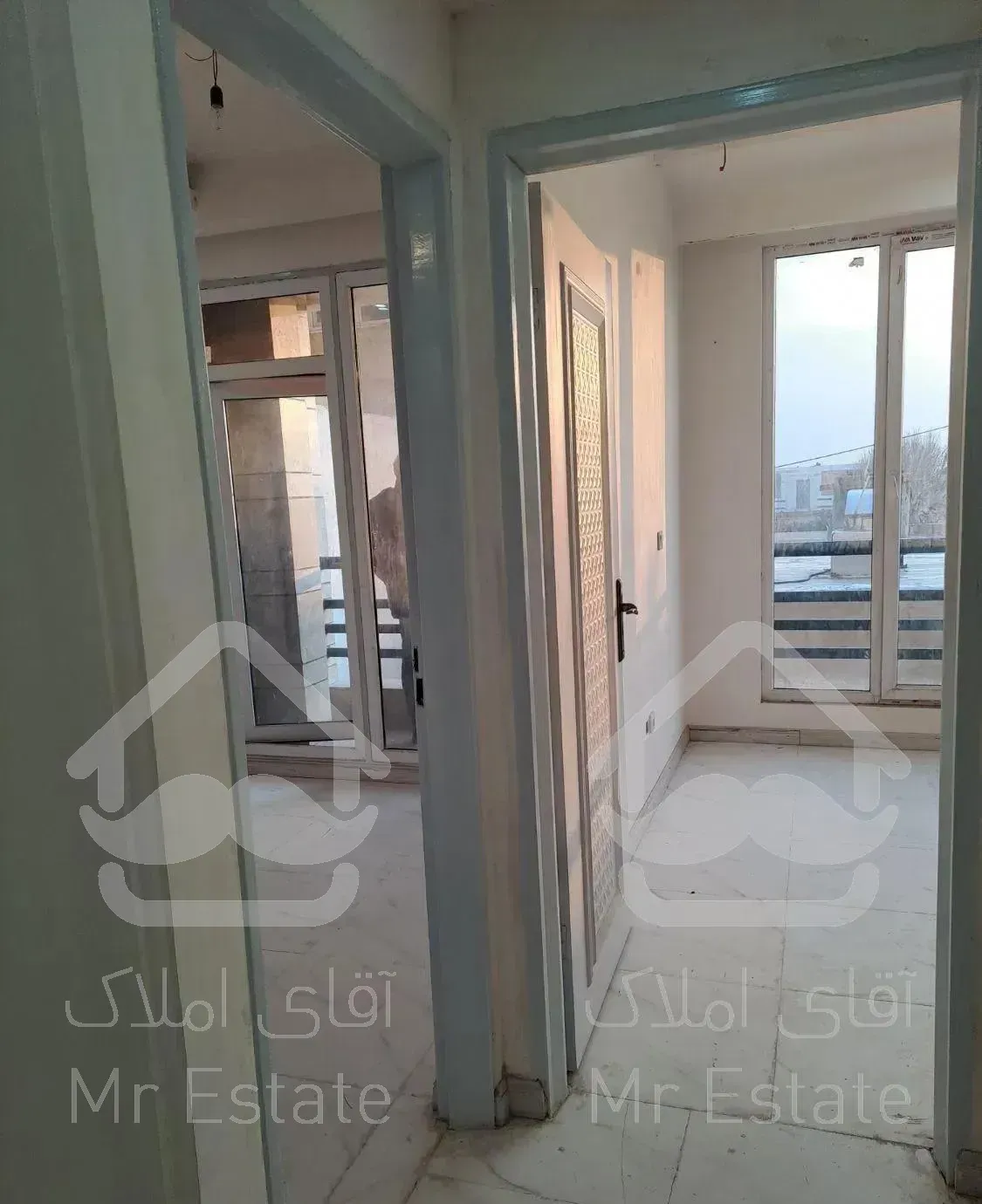 آپارتمان کلید نخورده طبقه اول