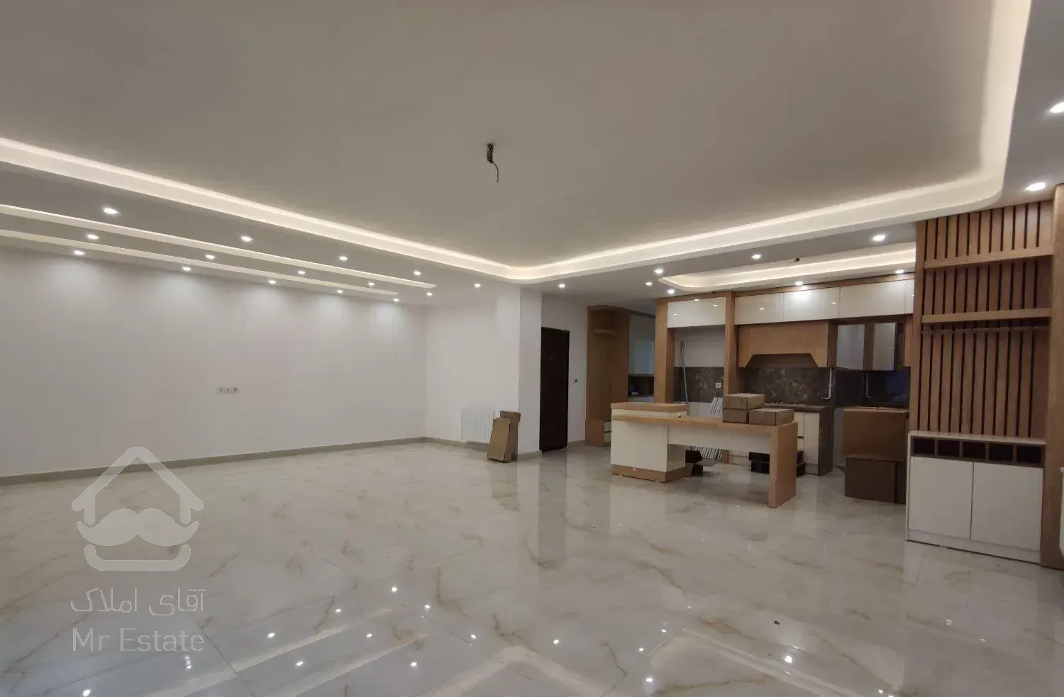 فروش آپارتمان ۱۵۸ متری ۳ خوابه عالی ترین متریال