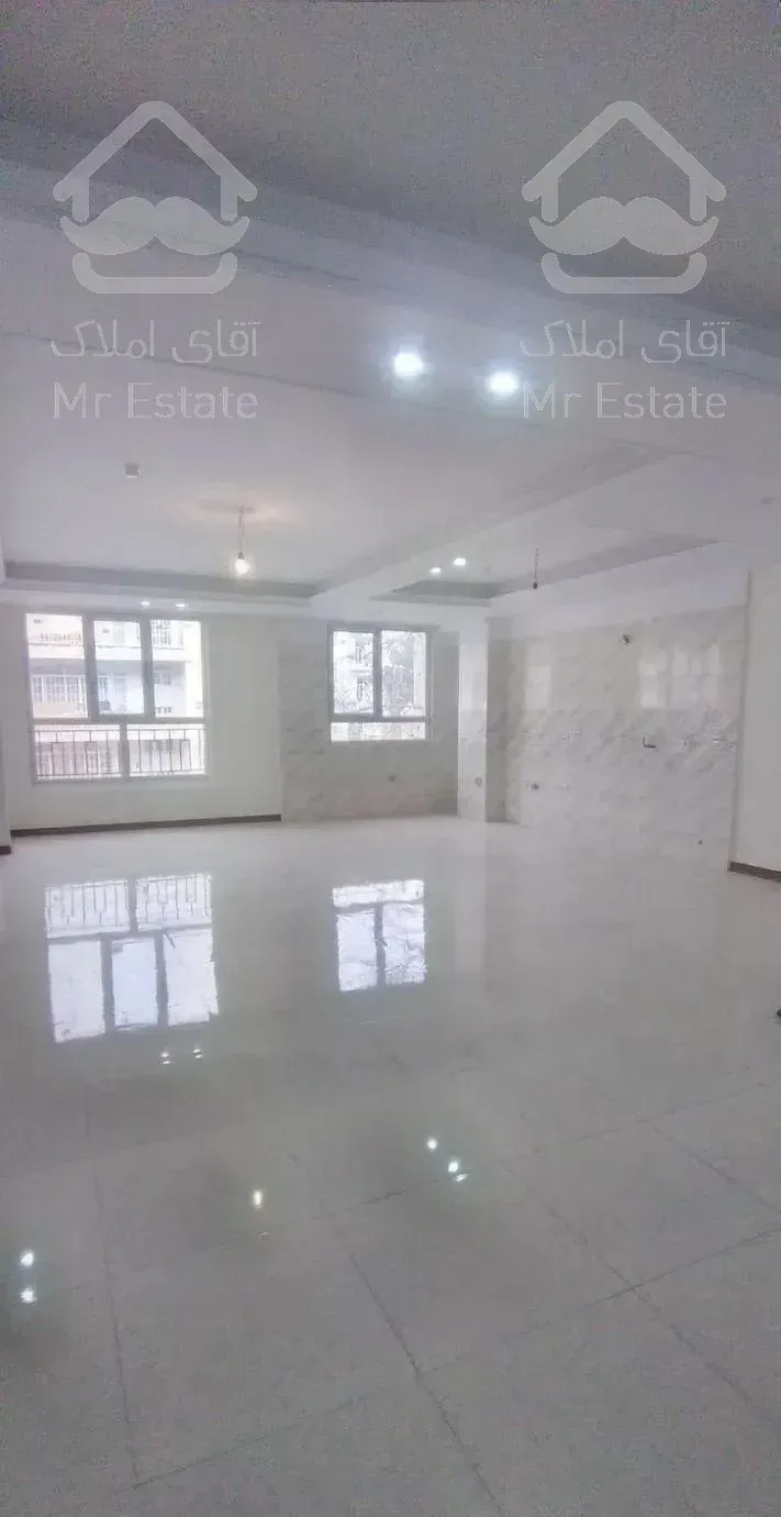 آپارتمان تکواحدی ۱۲۱متری