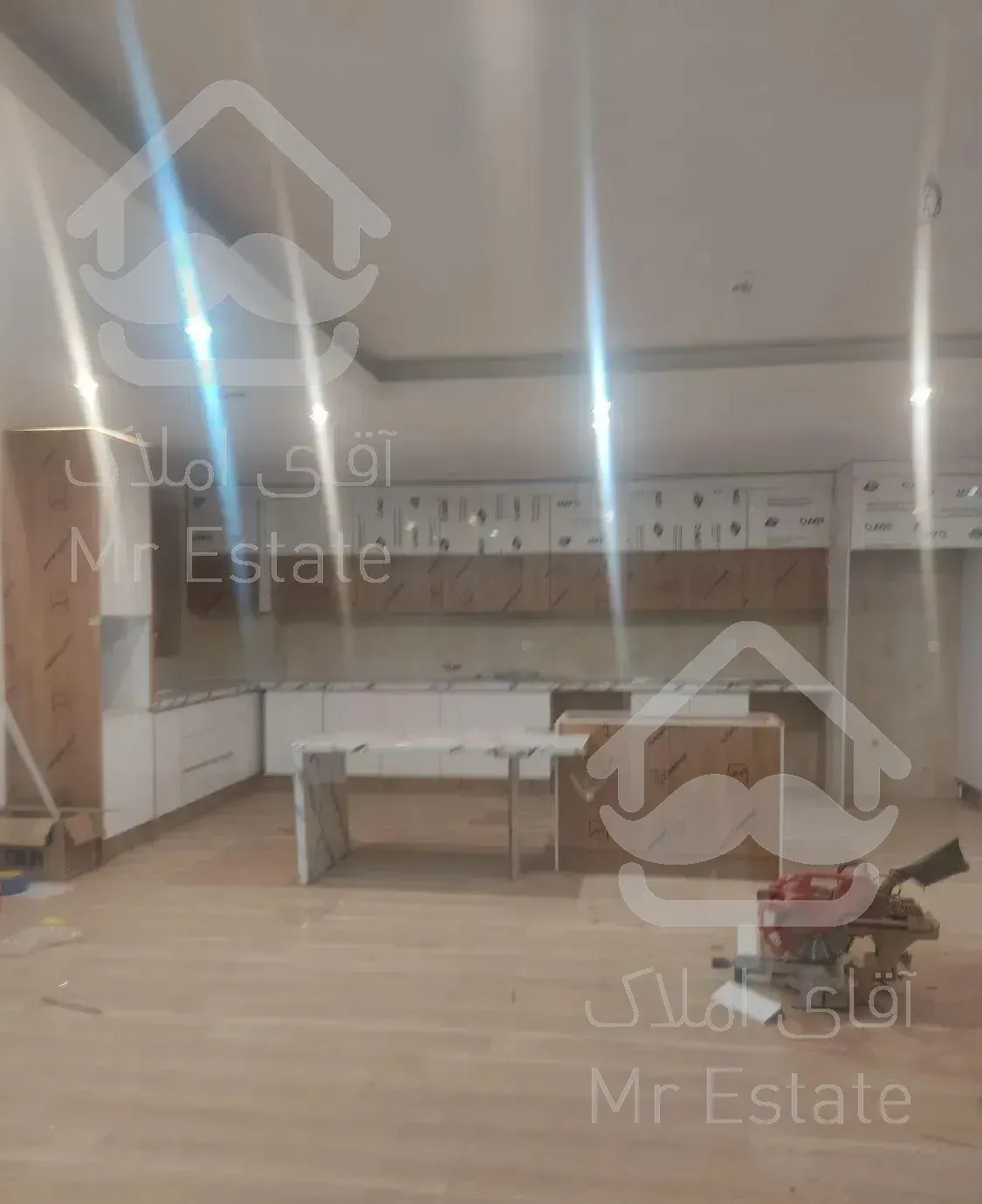 ۱۱۵متر/ویو بدون مشرف/کلید نخورده