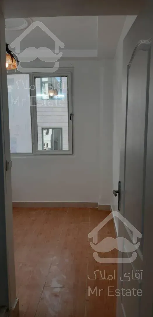 آپارتمان ۴۸متری ۱ خواب، خوش نقش، پارکینگ دار، قابل مذاکره، سال ۸۸