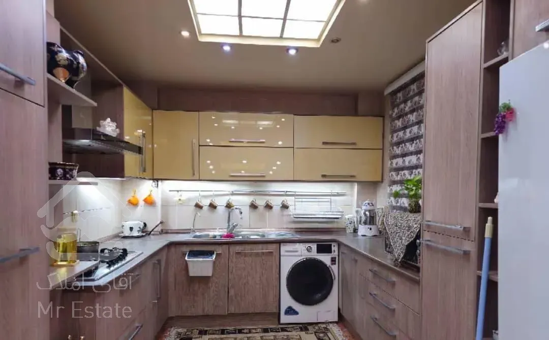 اپارتمان شهرک اتحاد خوش نقشه*خانه رنگی*