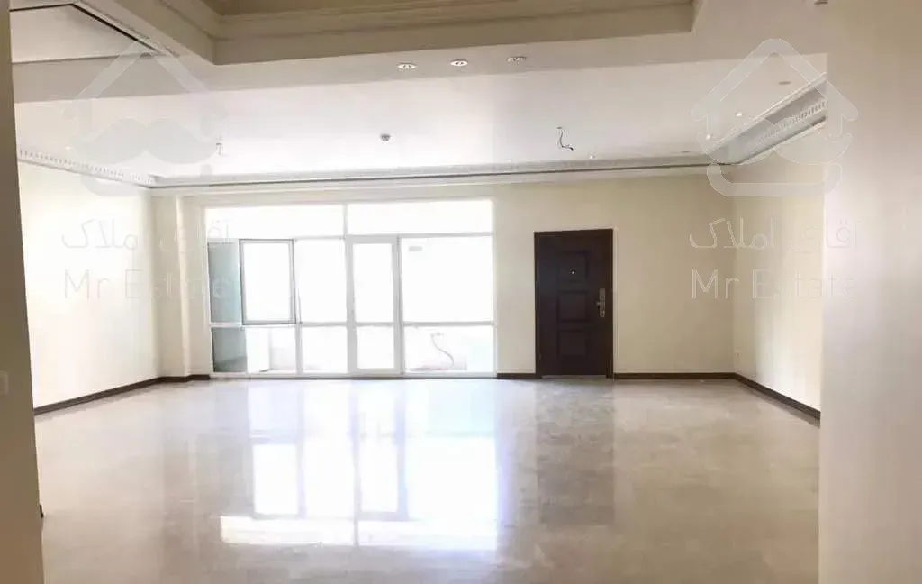 اجاره آپارتمان۲۱۵متر فول تکواحدی ۲پارکینگ/دزاشیب