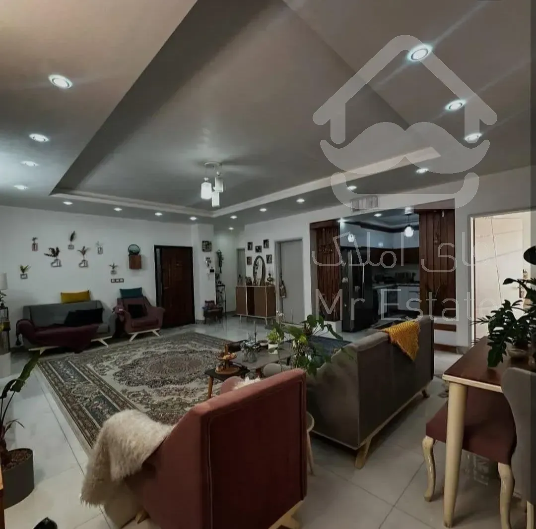 شهرک فجر/۹۰متر نوساز/فول امکانات