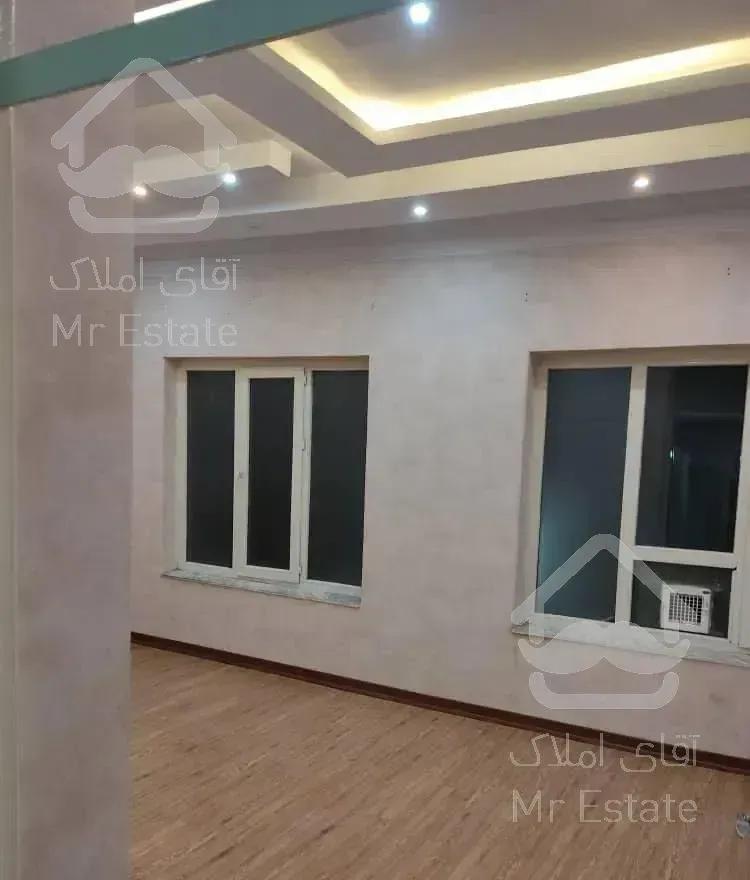 ۵۵متر ط دوم مناسب اداری و مسکونی