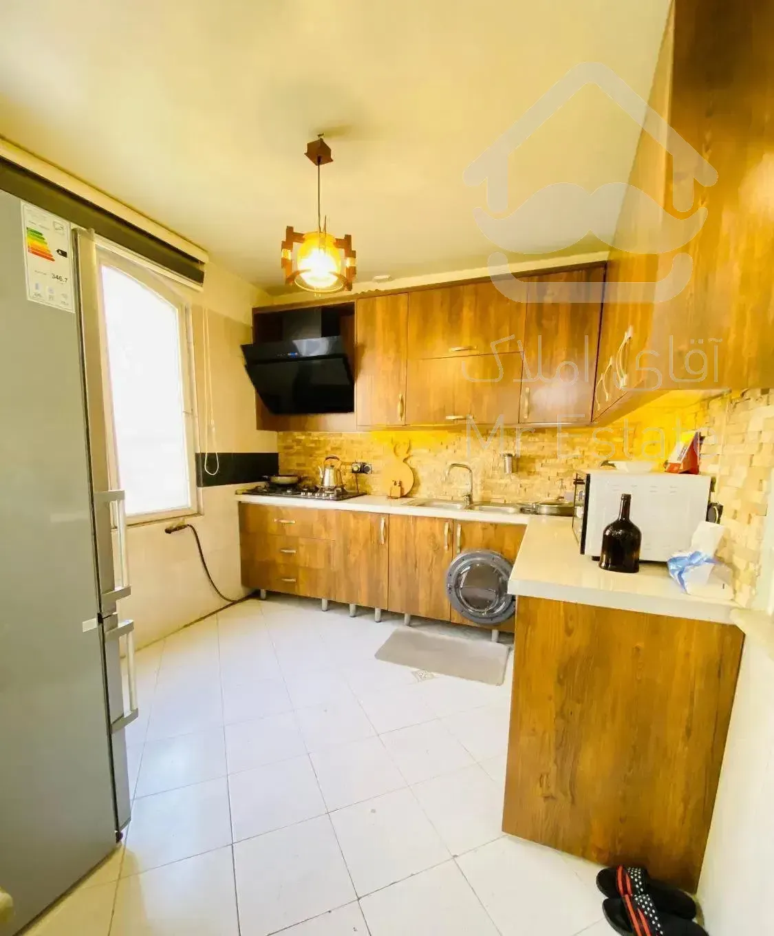 فروش آپارتمان ۹۰متری نیرو هوایی