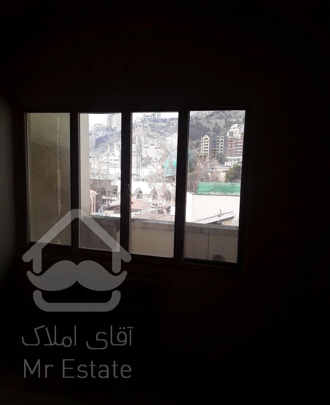 جماران ۱۰۲متر تک‌خواب پارکینگ تراس