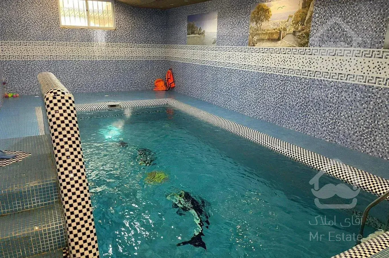 ویلا استخردار 3خواب  تریبلکس