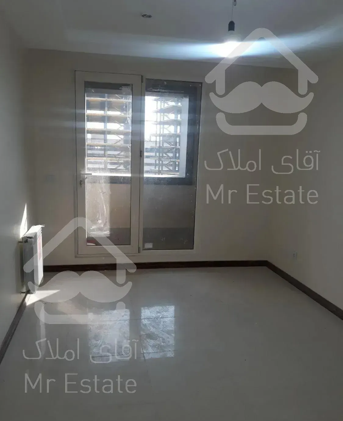 ۱۲۰ متری، نوساز، خرازی