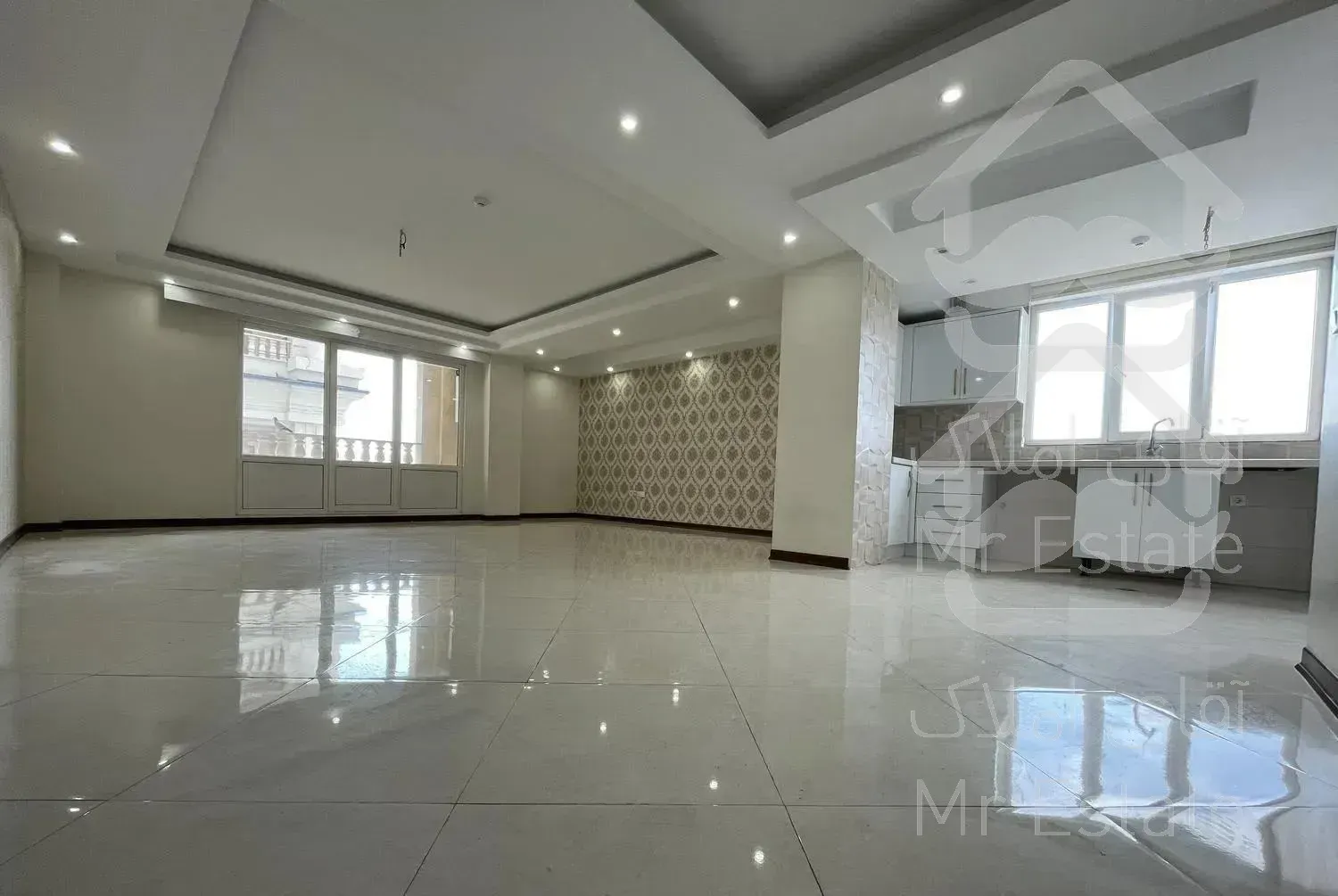 ۱۳۲متر *برج گل نرگس* مشاعات فول هتلینگ