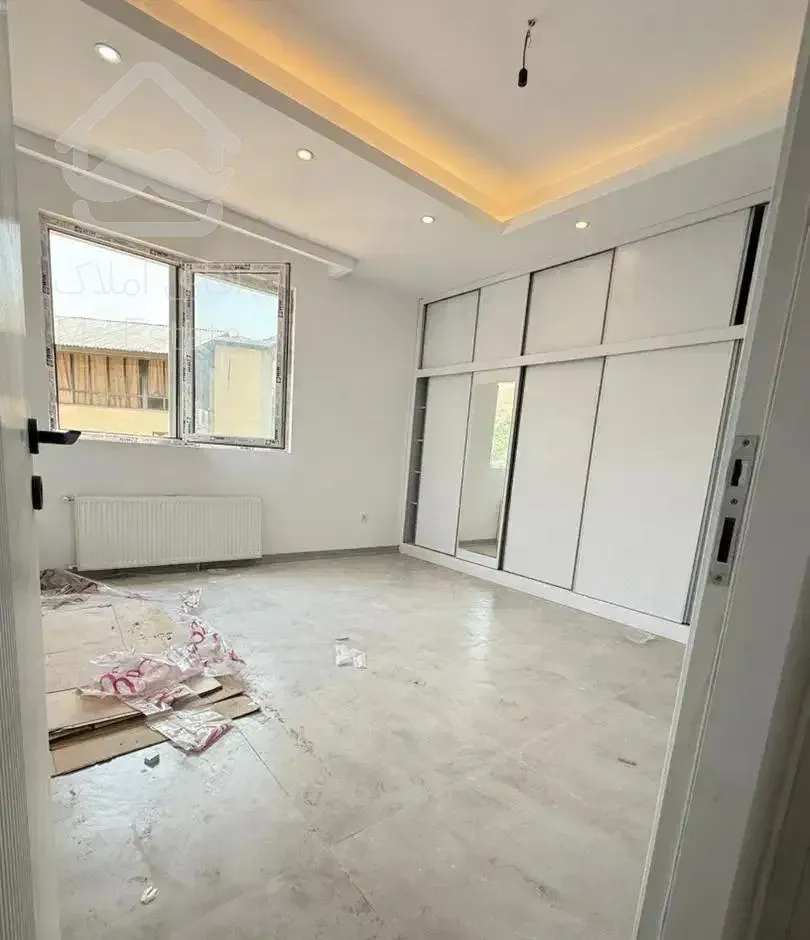 ۱۱۱متر آپارتمان سه خواب صادقیه