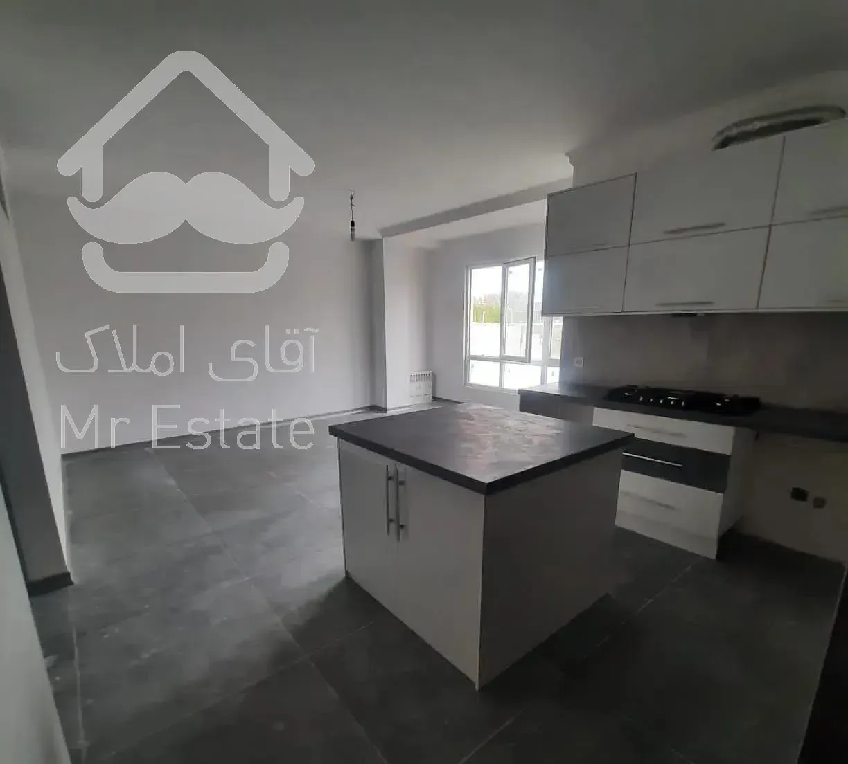 آپارتمان ۸۵متر نوساز فول امکانات چمن مهرشهر