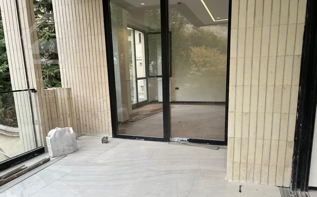 نیاوران ۱۱۸ متر ۲ خواب نوسازباامکانات