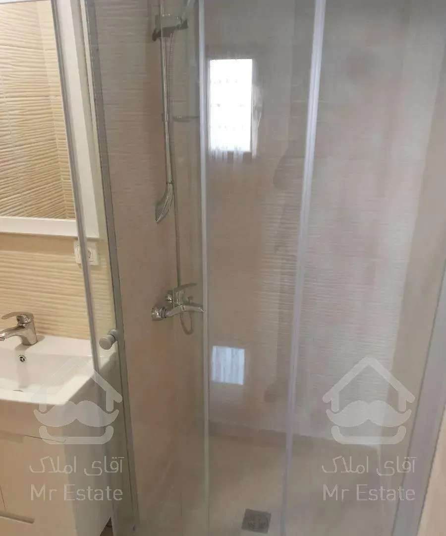 ۶۸ ۵ متر  یک خوابه   ویوی    کاملا ضد زلزله