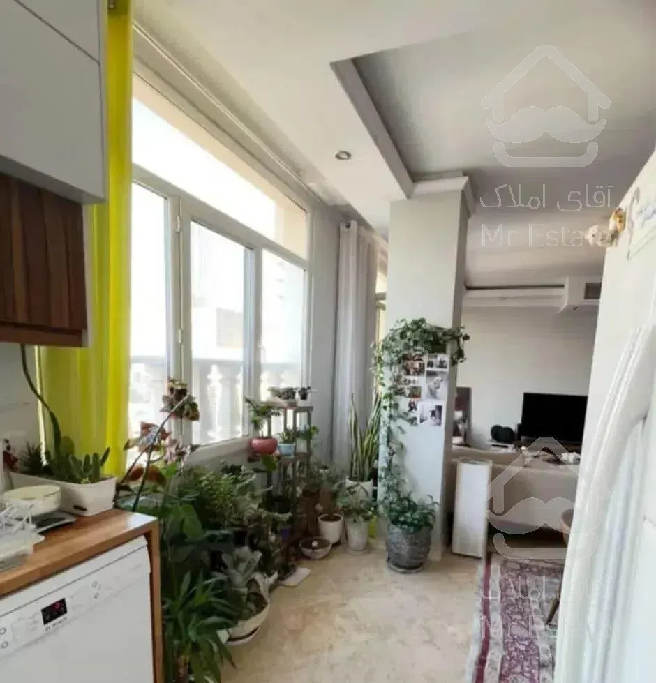 ۸۵متر//۲خواب//تراس بزرگ