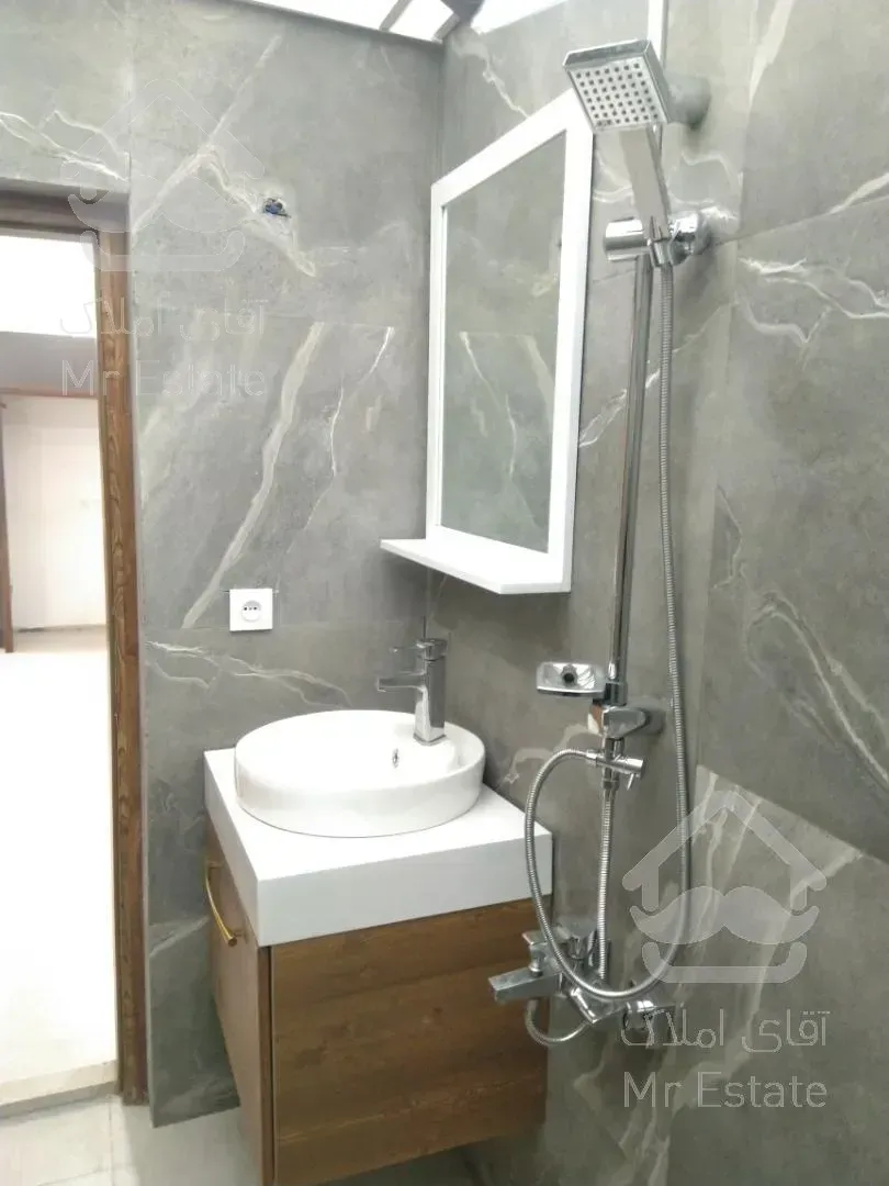 ویلا مدرن تریبلکس استخردار شهرکی سرخرود