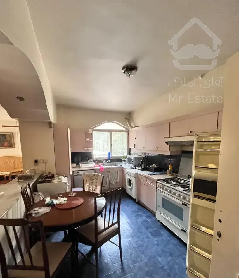 زعفرانیه ۱۵۳ متر ۳ خواب /دارای قدرالسهم