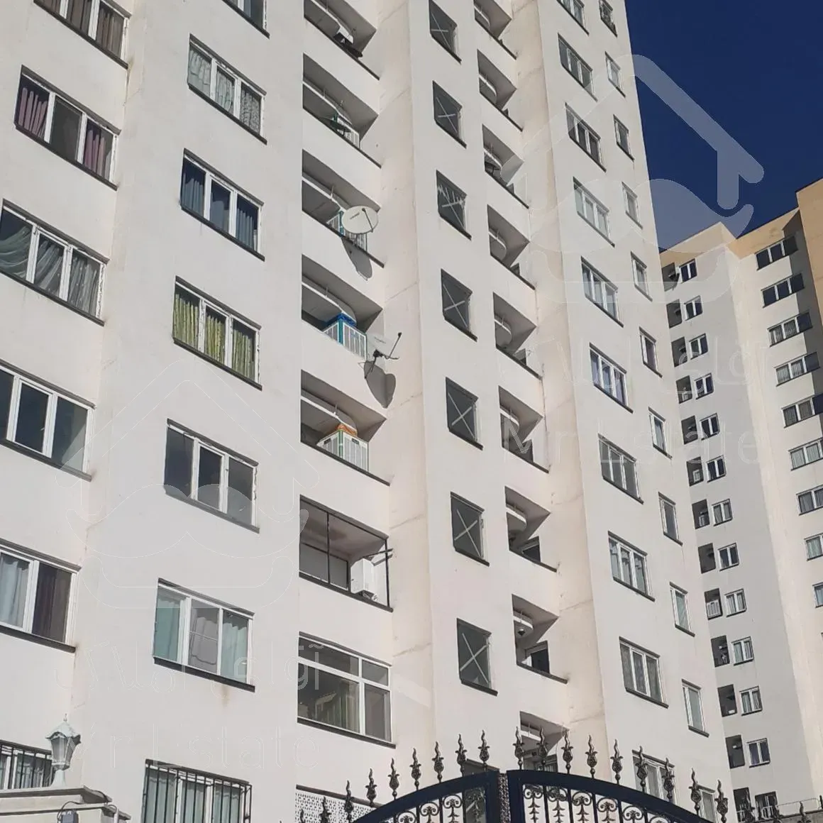 اپارتمان دوخوابه ۸۶متری