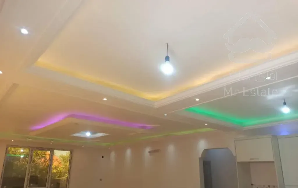 ویلا باغ ۷۵۰ متر دو خوابه