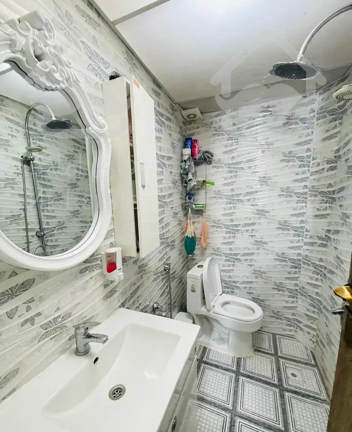 فروش ویلایی نیم پیلوت 235متری در ابتدای جاده نظامی