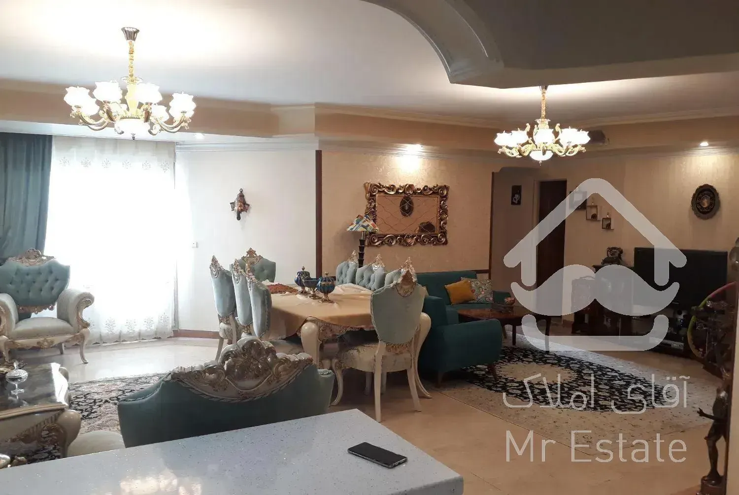 هروی ۱۳۰ متر ۳ خواب ( قرارداد ۲ ساله )