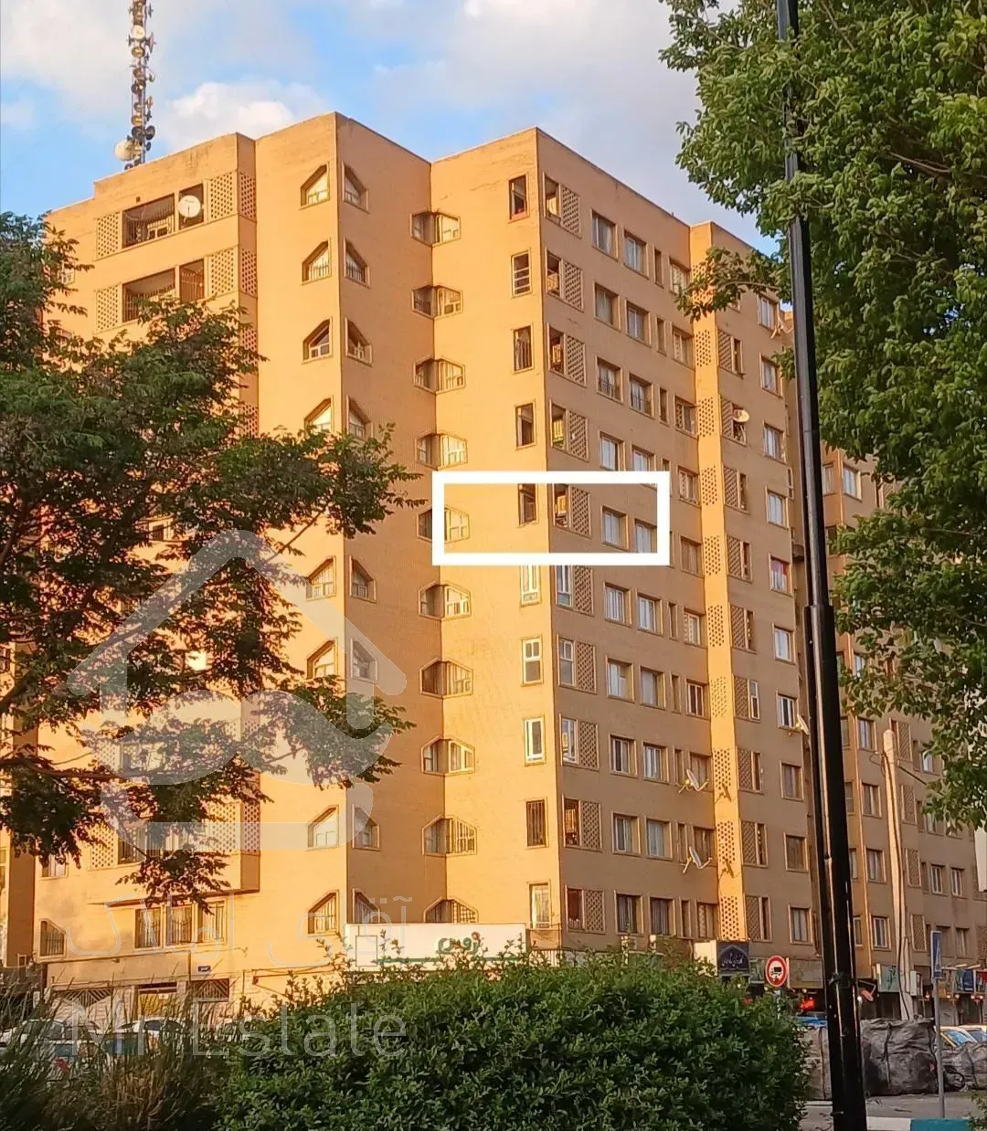 ۷۲ متری ۲ خوابه برج نگین تهرانسر