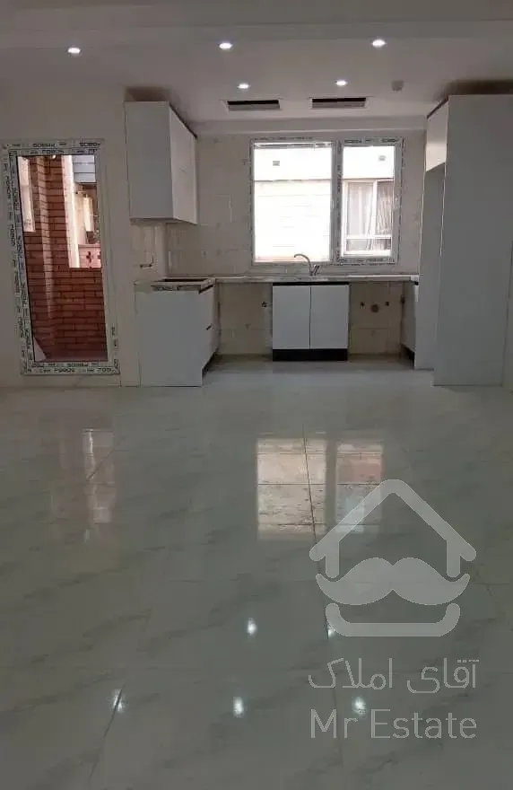 ۸۵متر /پارکینک غیر مزاحم /کلید نخورده/دو خواب