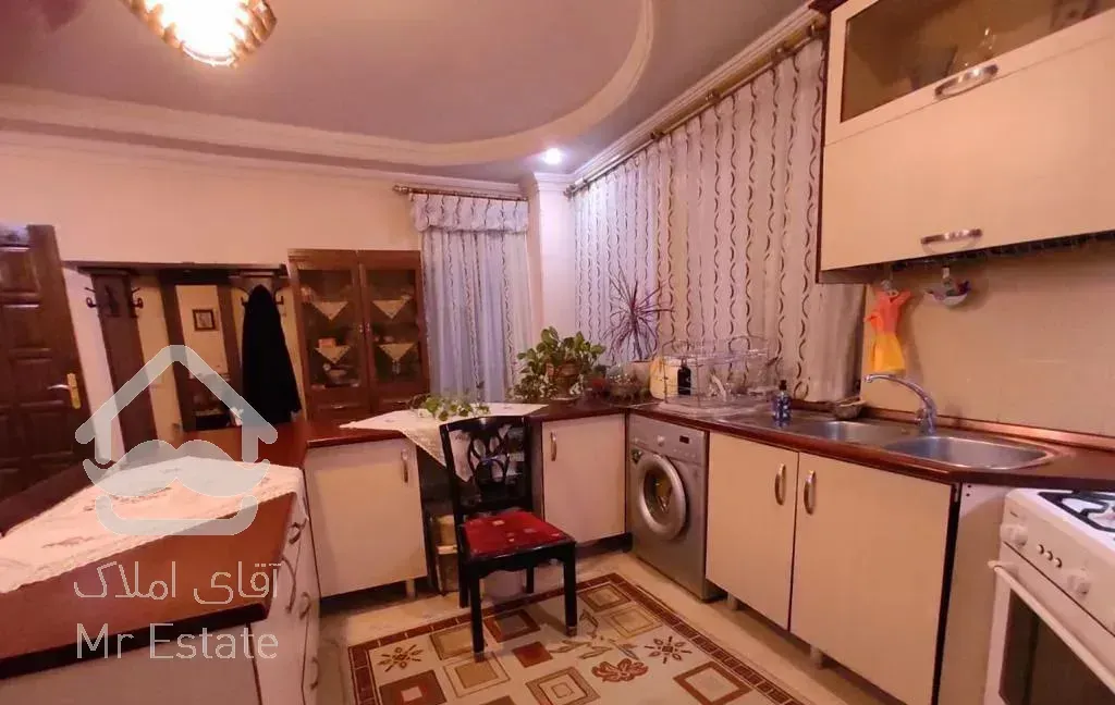 ۱۱۰ متری دو خواب اشرفی تیراژه