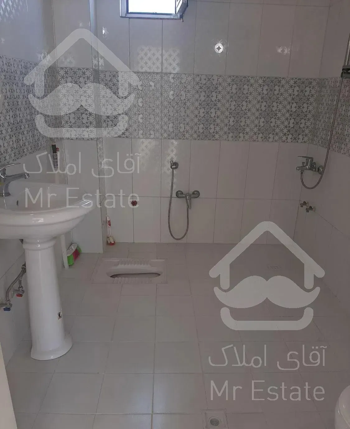 آپارتمان تک واحدی ۹۰ متری در خیابان ساحل