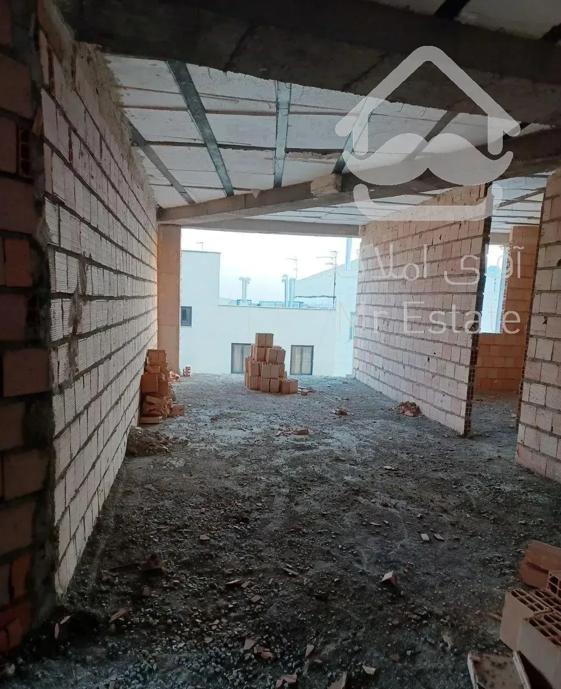 آپارتمان ۱۰۰ متر دوخوابه ورداورد