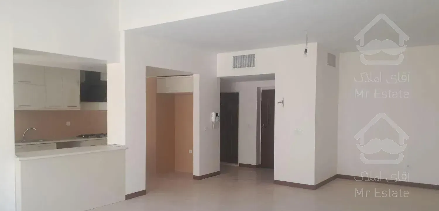 ۱۳۵متر در شهرک دانشگاه شریف