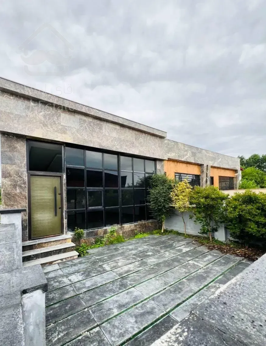 ویلا نوساز مدرن 200 متری شهرکی سند تک‌برگ