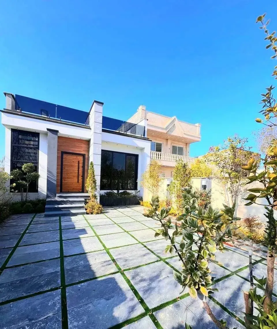 ویلاباغ فلت مدرن 200متری روف گاردن سند تکبرگ شهرکی