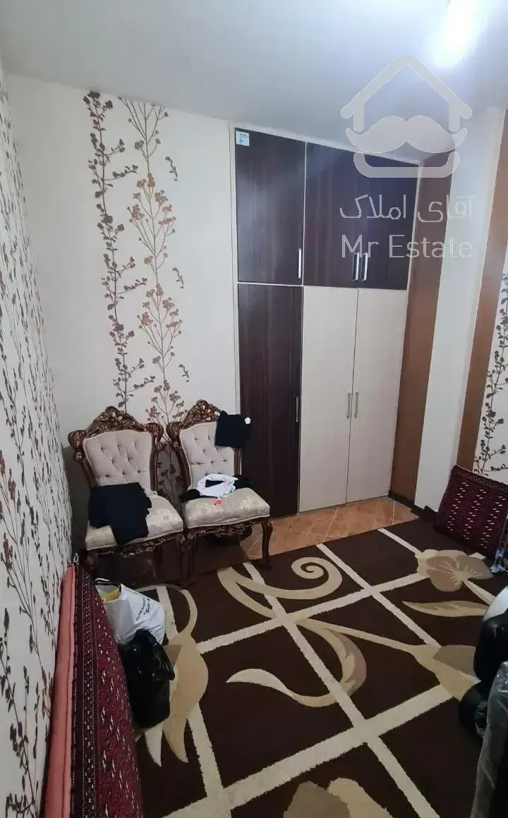 آپارتمان ۱۳۸ متری حاشیه کوچه بیست متری