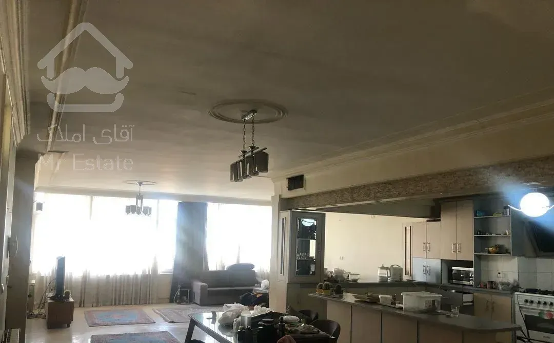 فروش آپارتمان ۱۷۲ متری تکواحدی طبقه ۲ در آشتیانی