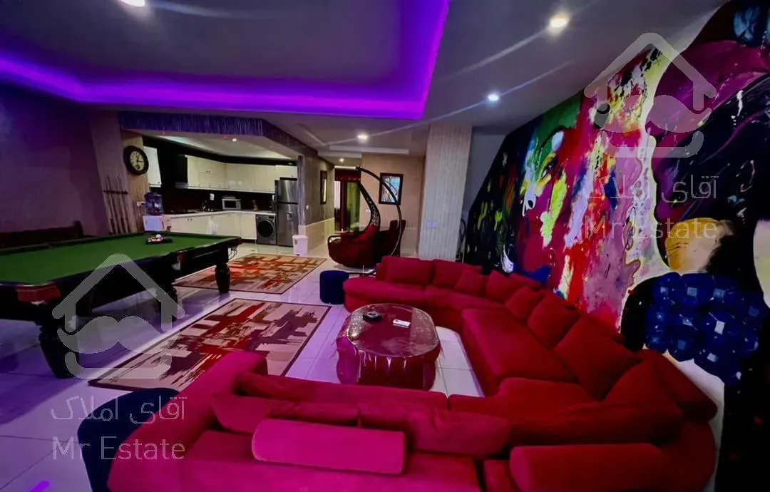 واحدویلا/مالک