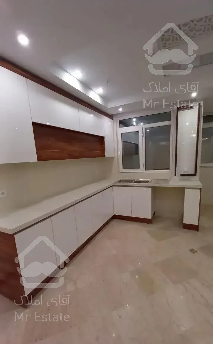 آپارتمان ۹۳ متری دو خواب فول