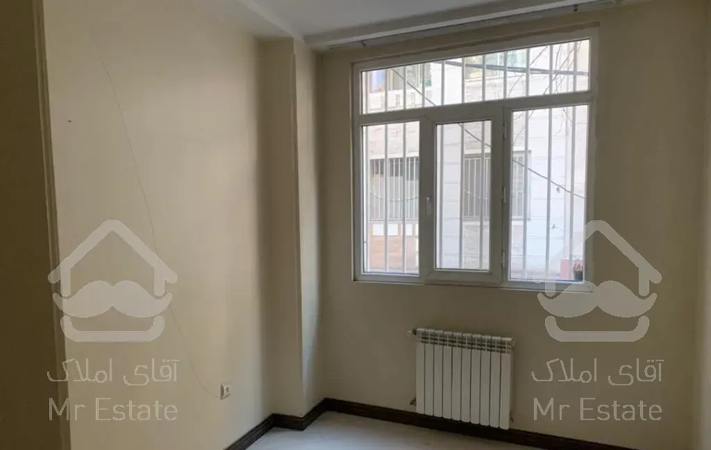 آپارتمان ۱۱۵متری/ سه خوابه/در محیطی دنج وآرام/درکه