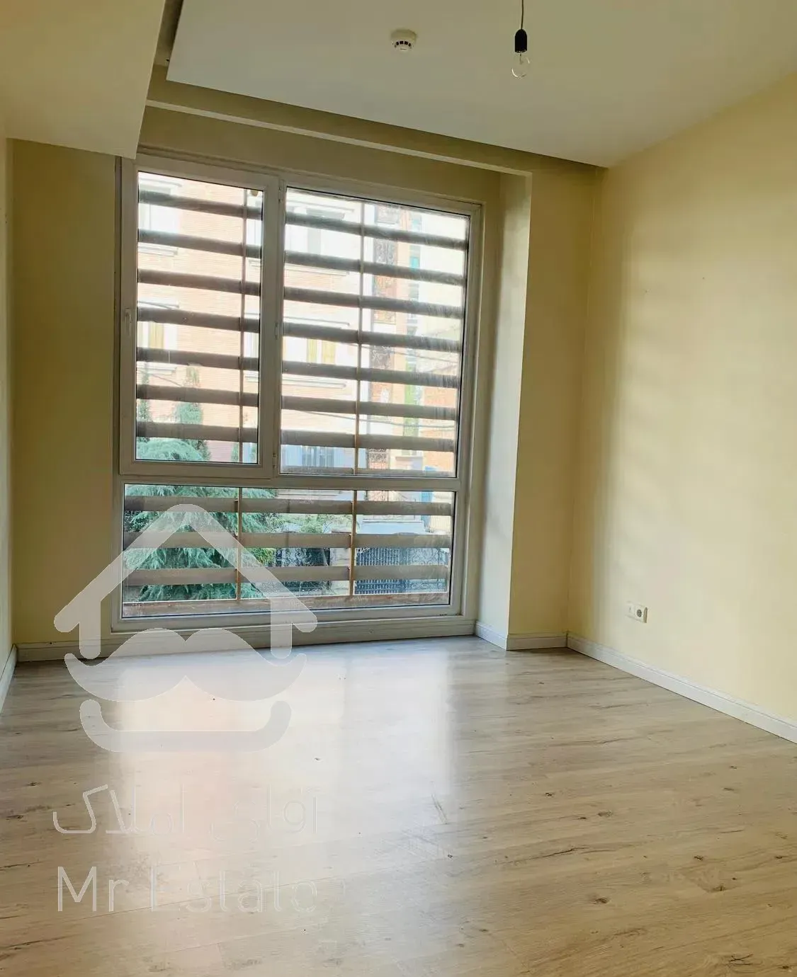 اپارتمان ۱۱۵ متر دو خواب نور گیر - شیک - تازه ساخت