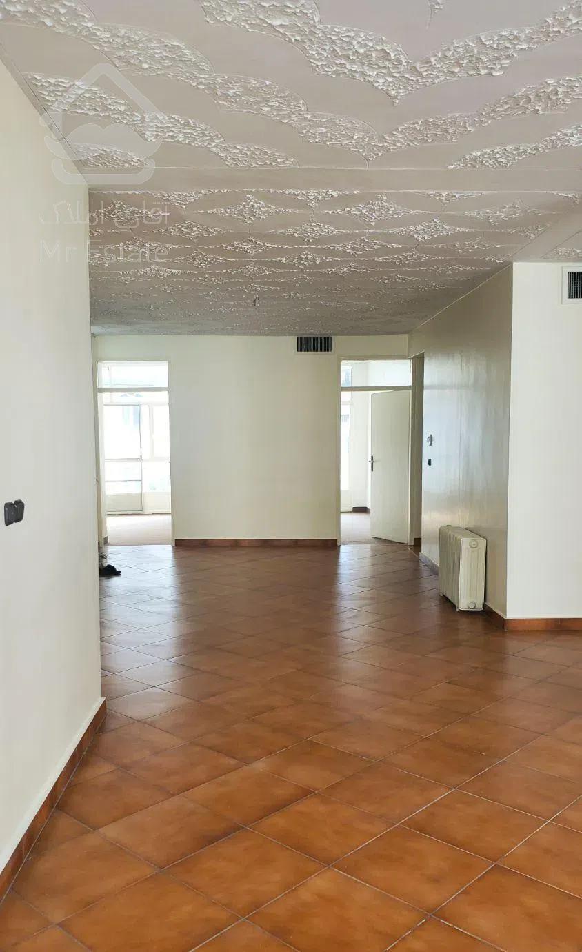 آپارتمان ، ۱۶۰ متر ۳ خواب قدیمی ، گیشا